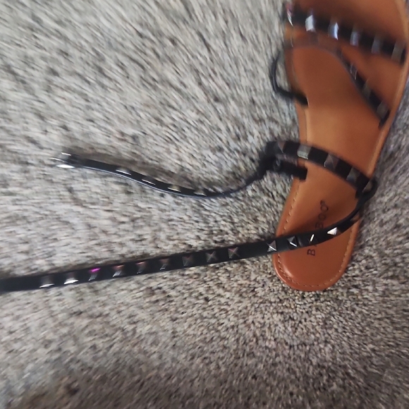 BAMBOO Black and Brown T-Strap Sandals with Studs - Picture 4 of 6